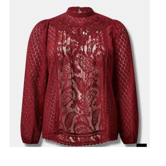 Torrid red lace high neck top nwt, size 0 - Picture 2 of 4